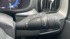 Volvo XC60 2.0 B5P Plus Dark 5dr AWD Geartronic Petrol Estate